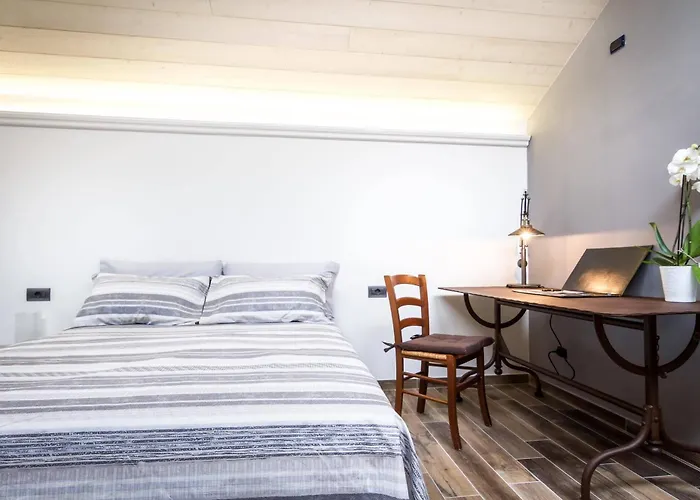 La Del Cantiere Лалльо