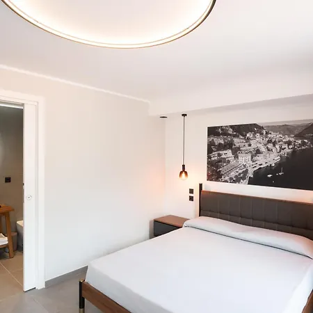 La Del Cantiere 3* ラーリオ